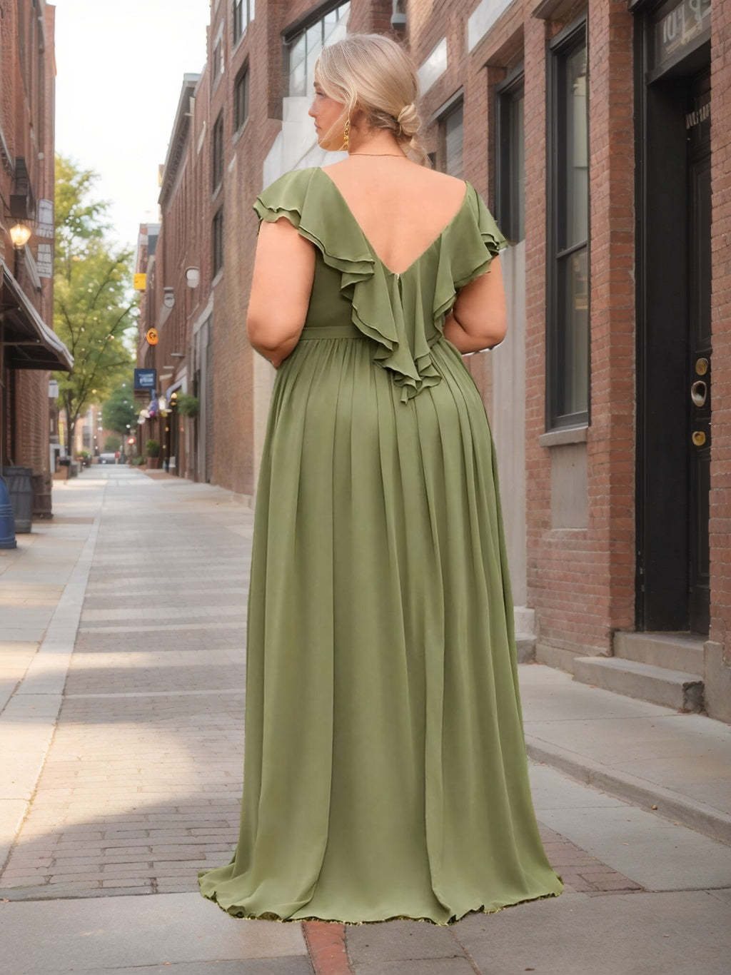 Plus Size Floor-Length Chiffon Bridesmaid Dress with Ruched Detail Deep V-Neck and Short Sleeves