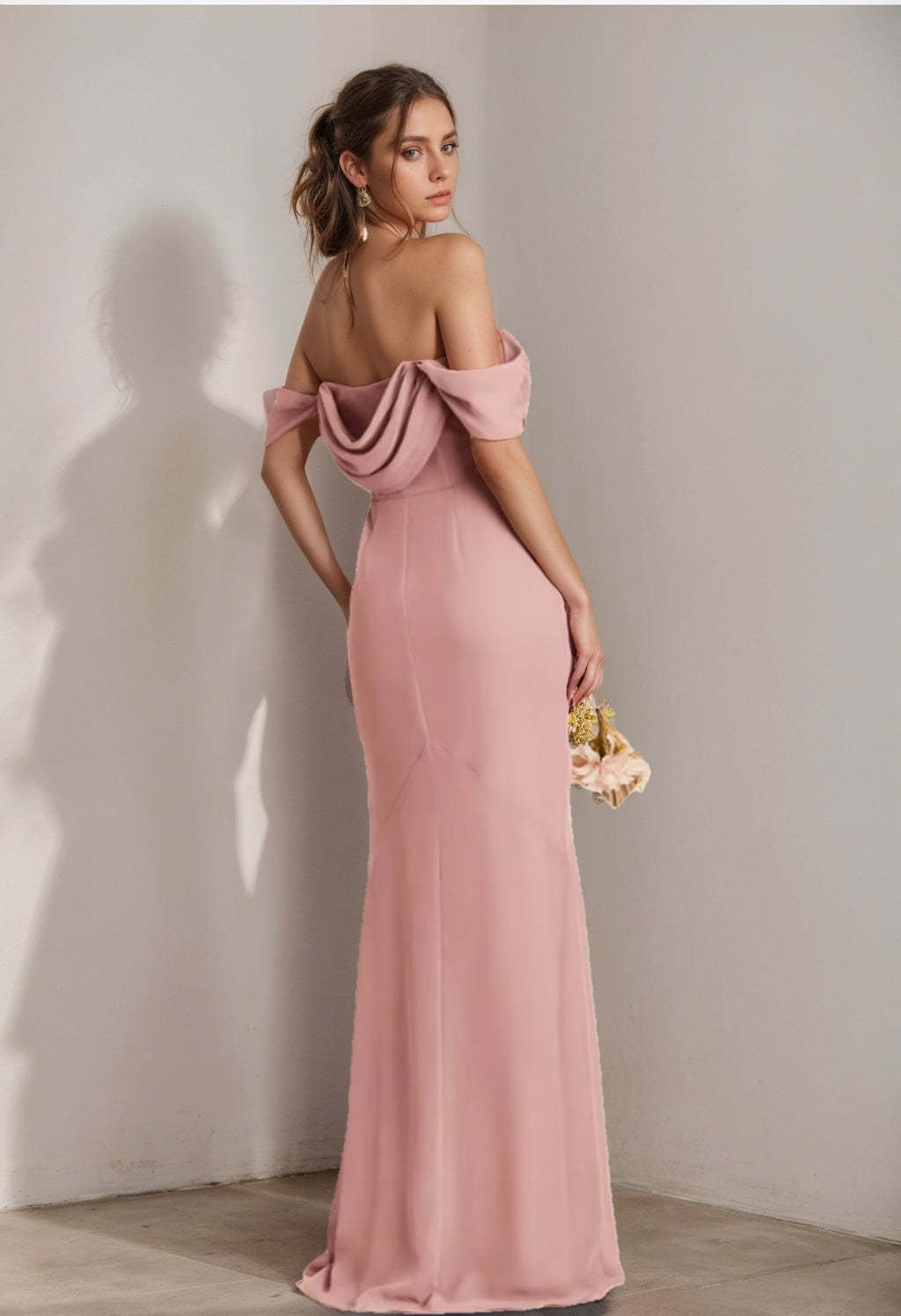 Strapless Sleeveless Floor-Length Bridesmaid Gown with Side Split and Ruffled Sheath/Column Design