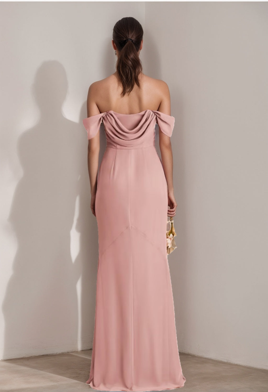 Strapless Sleeveless Floor-Length Bridesmaid Gown with Side Split and Ruffled Sheath/Column Design