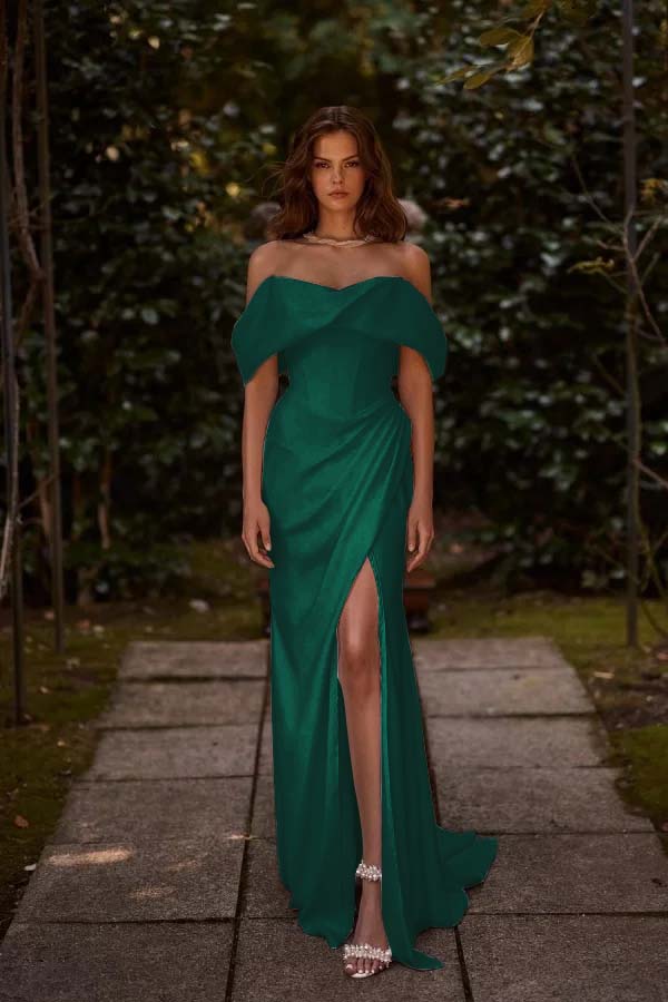 Off the Shoulder Sleeveless Long Mermaid Prom Dress With Split Pleated