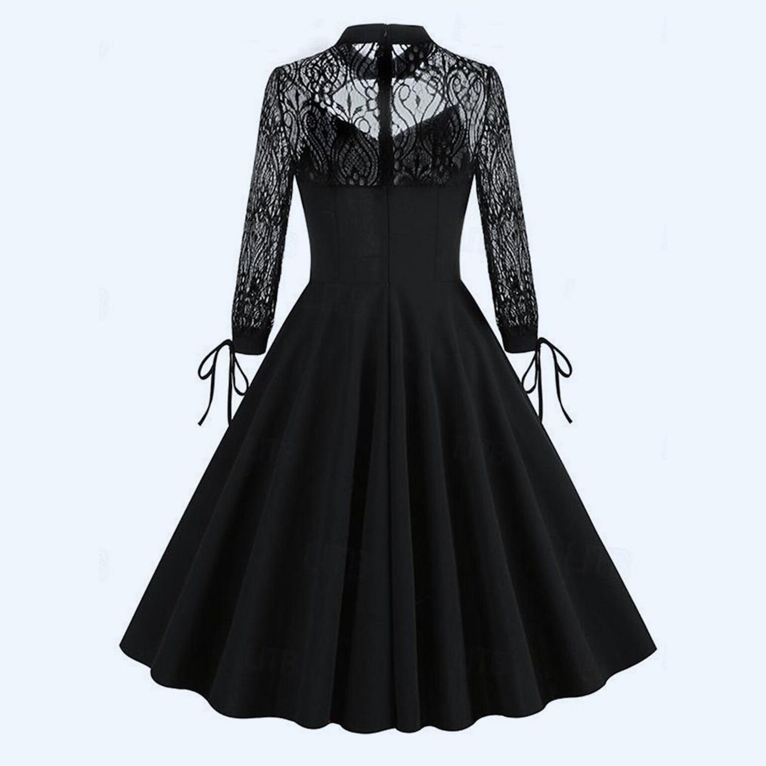 Short-Sleeve Knee-Length Halloween Dress with Lace in A-Line/Princess Cut and Jewel Neckline