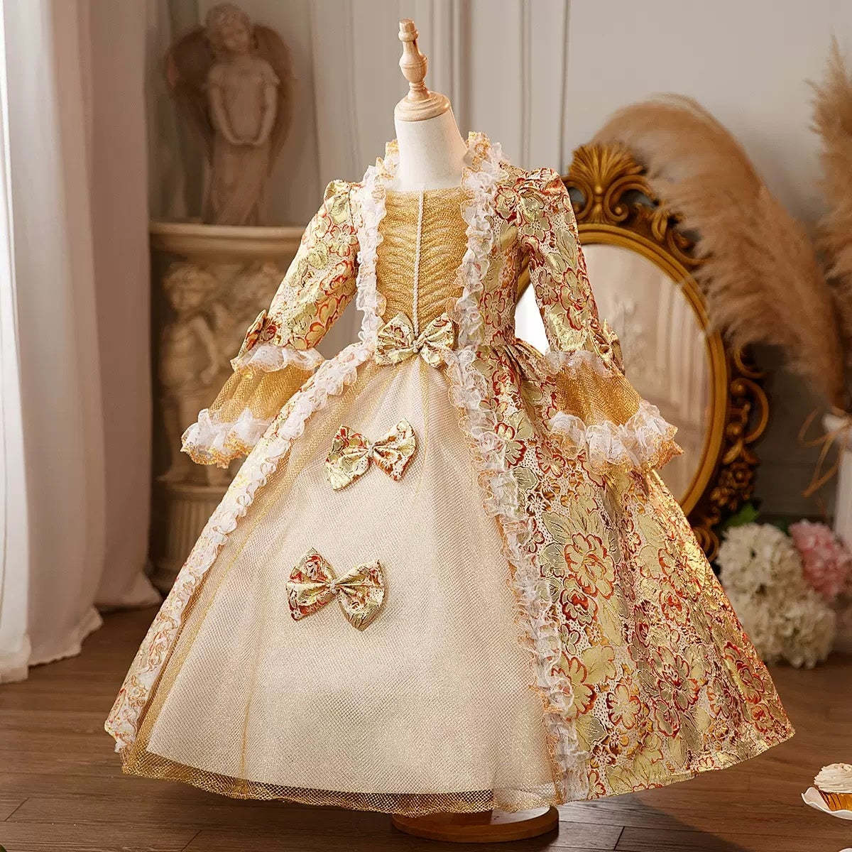 Victorian Princess Costume with 3/4 Sleeves and Bowknot – Floor Length Lace Ball Gown for Girls