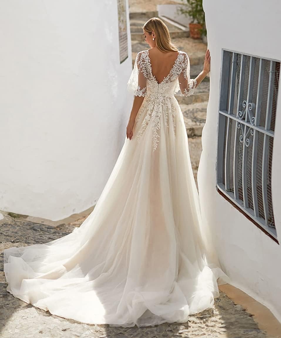 Women's Beach Spaghetti Strap Wedding Dresses for Bride 2025 Boho Long Lace Bridal Gowns for Wedding-BMbridal.UK