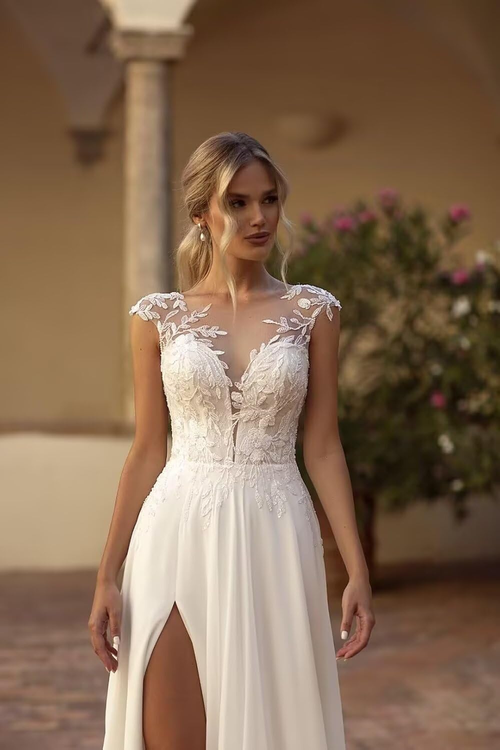 Women's Beach Spaghetti Strap Wedding Dresses for Bride 2025 Boho Long Lace Bridal Gowns for Wedding-BMbridal.UK