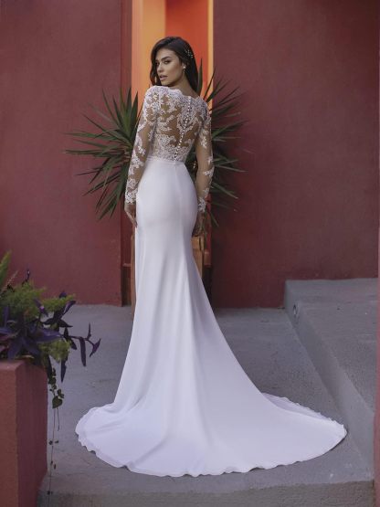 Loyeloy Women's Wedding Dresses for Bride 2025 Sexy V Neck Slit Lace Bridal Wedding Gowns for Bride YJ010-BMbridal.UK