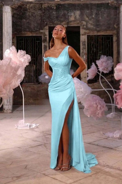 Sleeveless One Shoulder Long Split Prom Dress With Pleated Sequin
