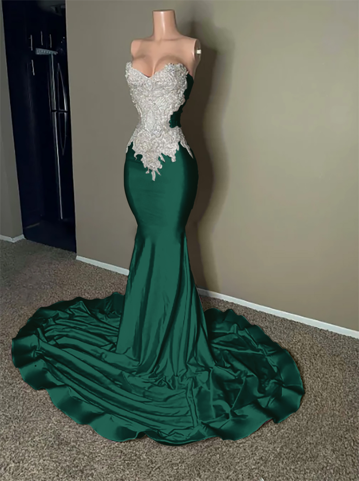 Stunning Pink Sleeveless Strapless Mermaid Long Prom Dress With Embroidery