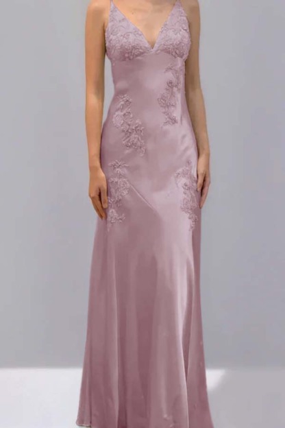 Spaghetti Strap V Neck Sleeveless Long Prom Dress With Appliques