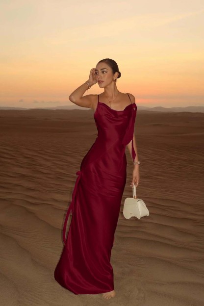 Spaghetti Strap Backless Sleeveless Long Mermaid Prom Dress With Pleated