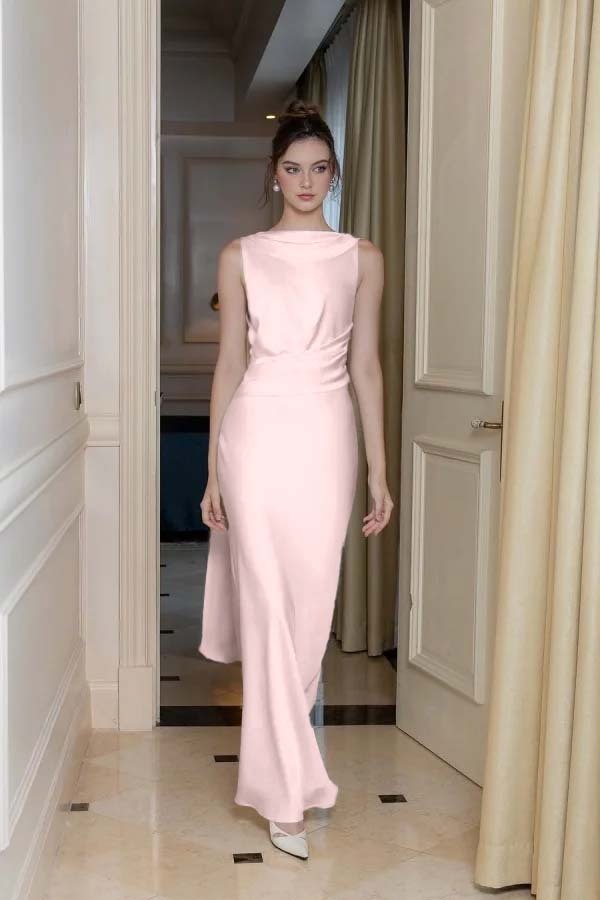 Long Slimming Sleeveless Prom Dress Flowy Backless With Pleated