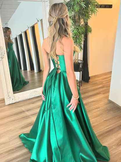 Green A-Line V-Neck Spaghetti Straps Long Prom Dress with Slit