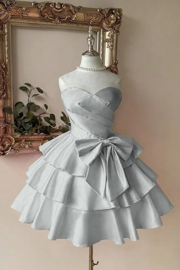 Strapless Sweetheart Sleeveless Short Prom Dress With Pleated