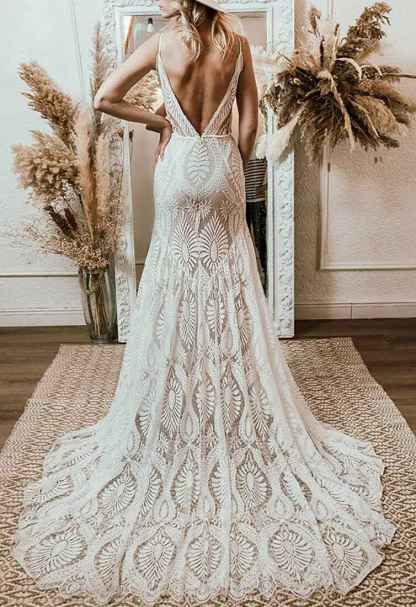 Women's Beach Wedding Dresses for Bride 2022 Vintage Long Sleeves Lace Bohemian Bridal Gown-BMbridal.UK