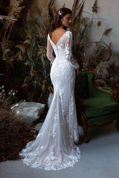 Loyeloy Women's Wedding Dresses for Bride 2025 Sexy V Neck Slit Lace Bridal Wedding Gowns for Bride YJ010-BMbridal.UK
