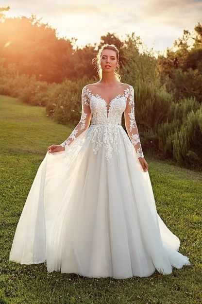 Women's Beach Spaghetti Strap Wedding Dresses for Bride 2025 Boho Long Lace Bridal Gowns for Wedding-BMbridal.UK