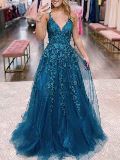 Tulle Prom Dresses for Women 2025 Sparkly Lace Appliques Long Ball Gowns Spaghetti Straps A-Line Evening Gowns-BMbridal.UK