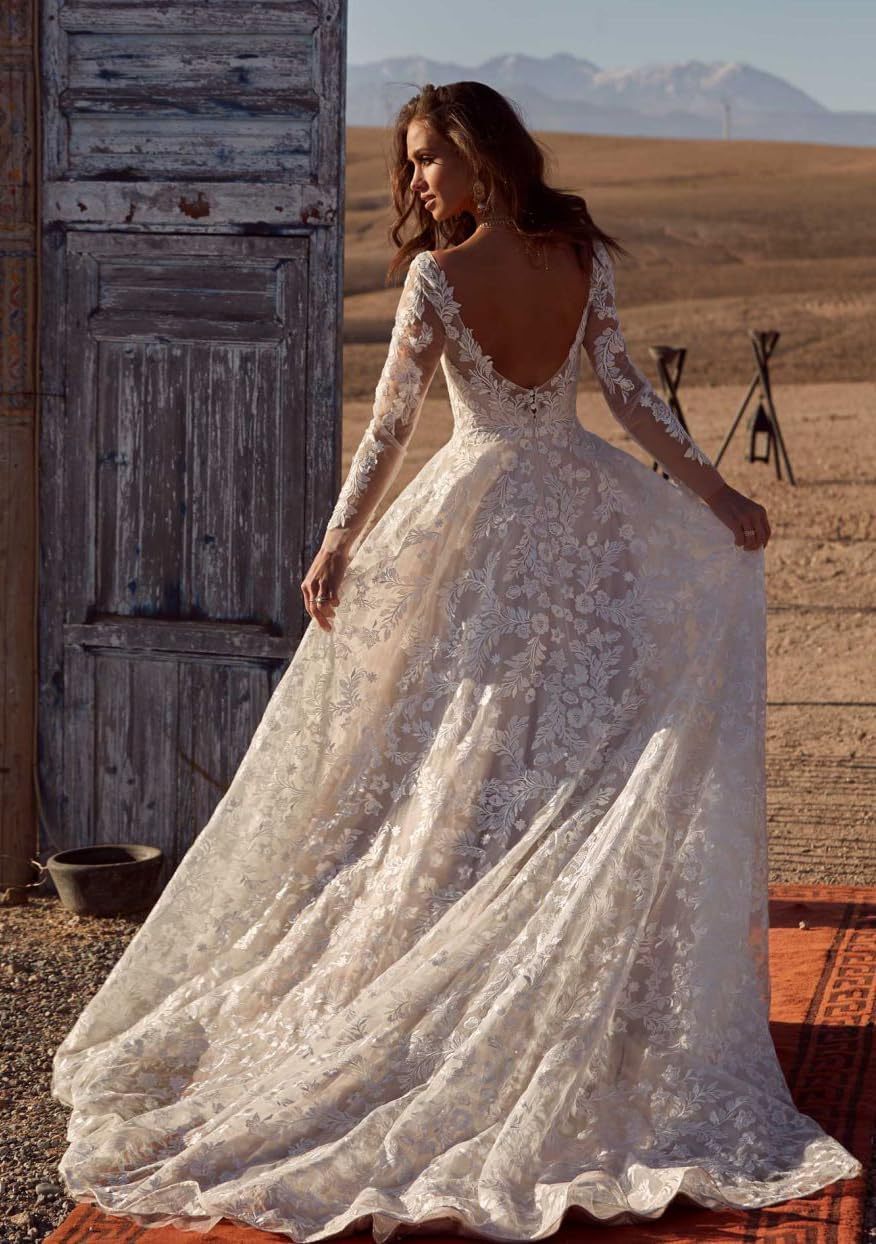 Women's Beach Spaghetti Strap Wedding Dresses for Bride 2025 Boho Long Lace Bridal Gowns for Wedding-BMbridal.UK