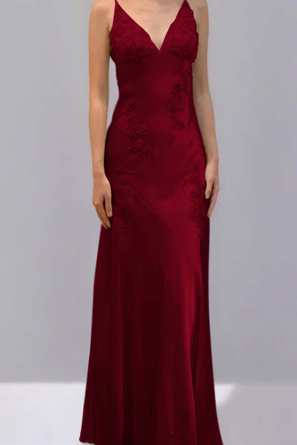 Spaghetti Strap V Neck Sleeveless Long Prom Dress With Appliques