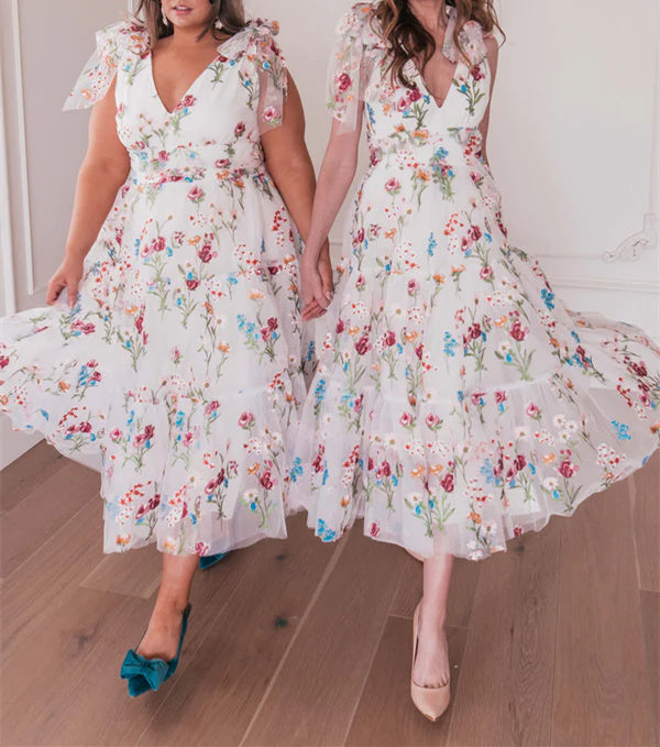 V-Neck Floral A-Line Party Dress With Short Sleeves