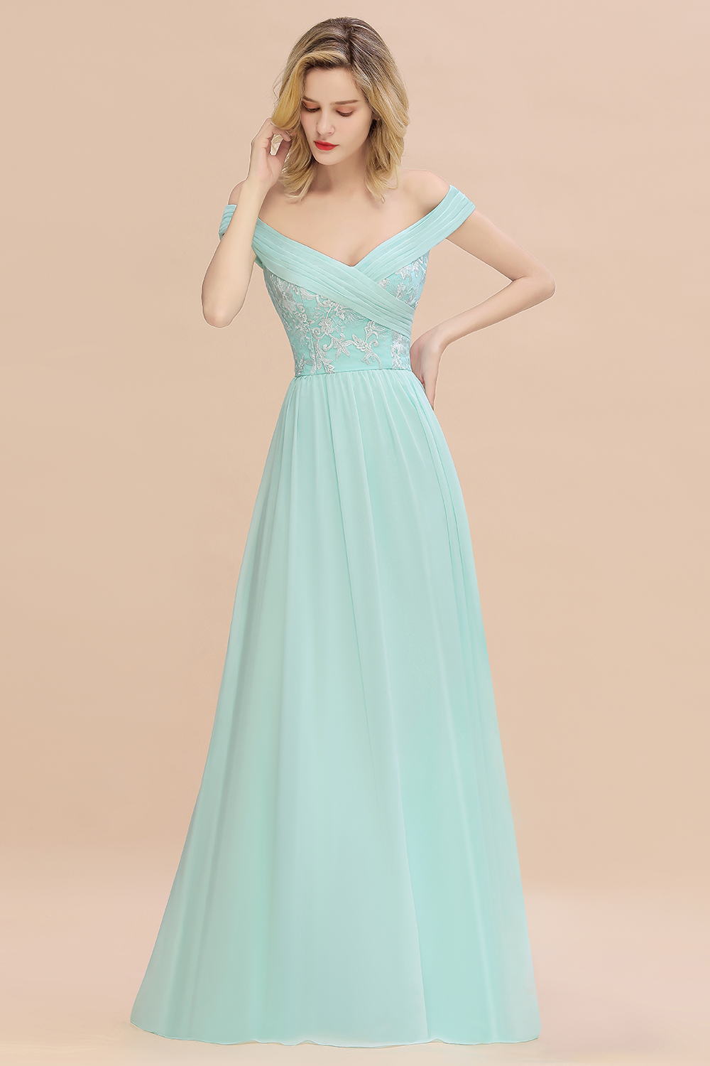 BMbridal Simple Off-the-shoulder Long Affordable Bridesmaid Dress With Appliques-BMbridal