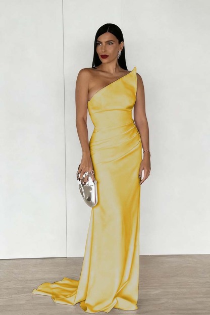 Red Strapless Sleeveless Long Mermaid Prom Dress With Pleated