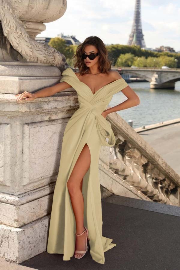 Off the Shoulder Sleeveless Long Mermaid Split Prom Dress With Pleated