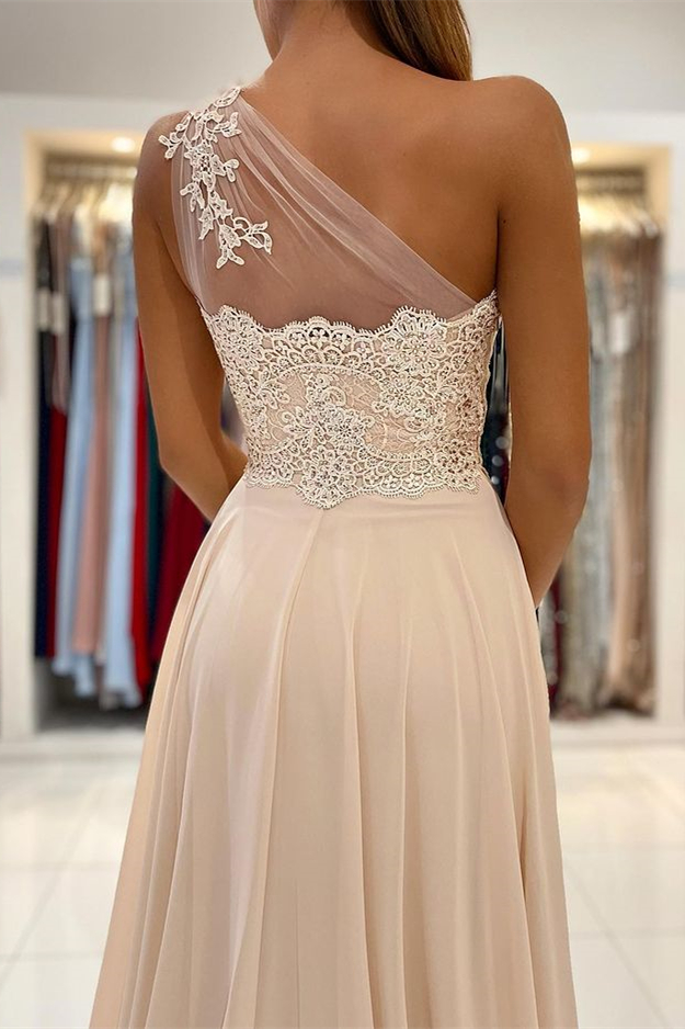 Glamorous One Shoulder Sleeveless Lace Appliques Prom Dress With Front Split