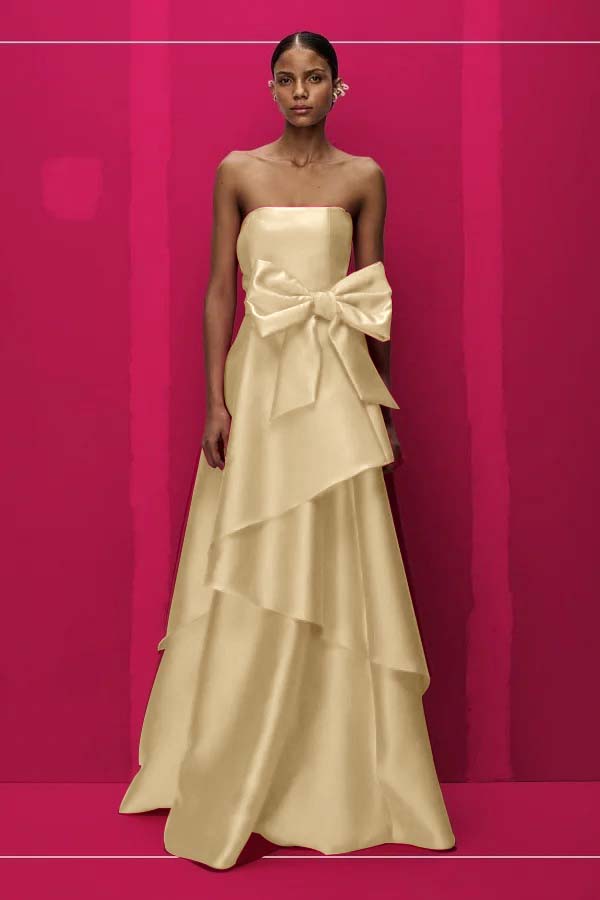 Chic Strapless Sleeveless Long Prom Dress With Pleated Bowknot