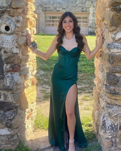 Satin Prom Dresses for Women Long 2025 Spaghetti Straps Mermaid Formal Evening Party Gown with Slit-BMbridal.UK