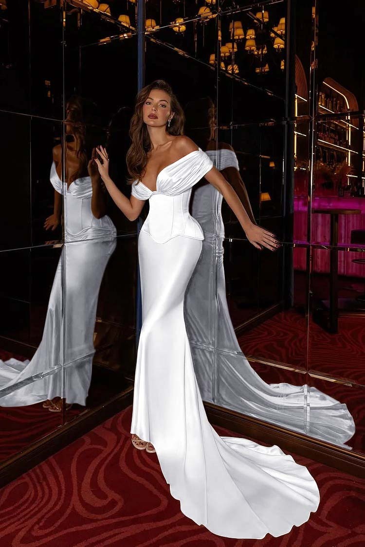 Off the Shoulder Sleeveless Long Mermaid Prom Dress With Pleated