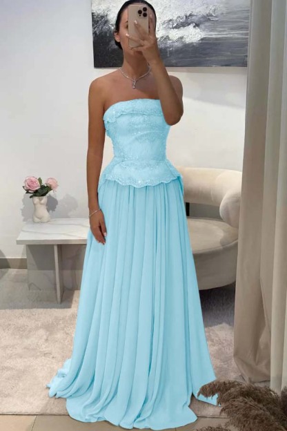 Chic Strapless Sleeveless Long Prom Dress With Pleated Beading