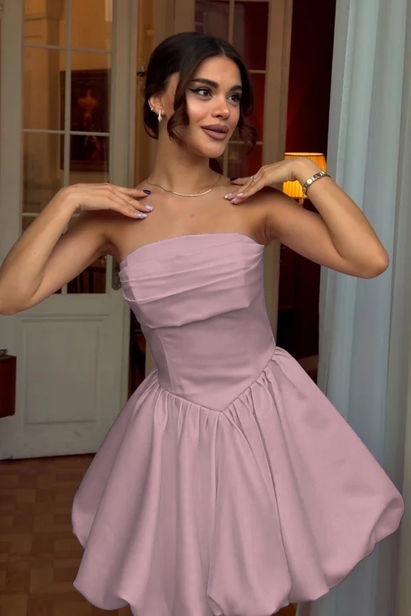 Chic Strapless Sleeveless Short A Line Prom Dress With Pleated