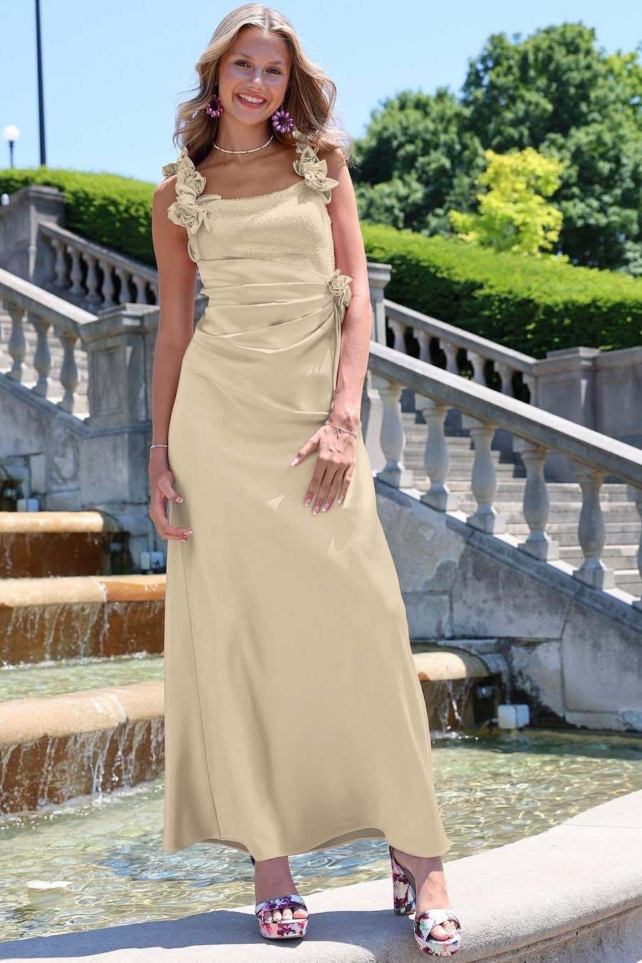 Charming Sleeveless Straps Mermaid Long Prom Dress With Pleated