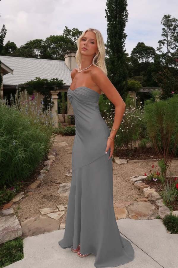 Charming Sleeveless Strapless Long Mermaid Prom Dress With Pleated