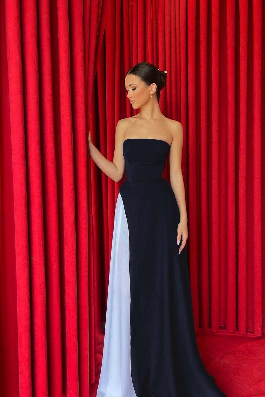 Strapless Sleeveless Floor Length Long Prom Dress With Pleated