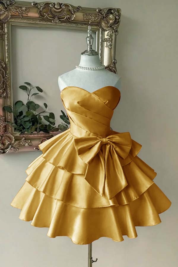 Strapless Sweetheart Sleeveless Short Prom Dress With Pleated