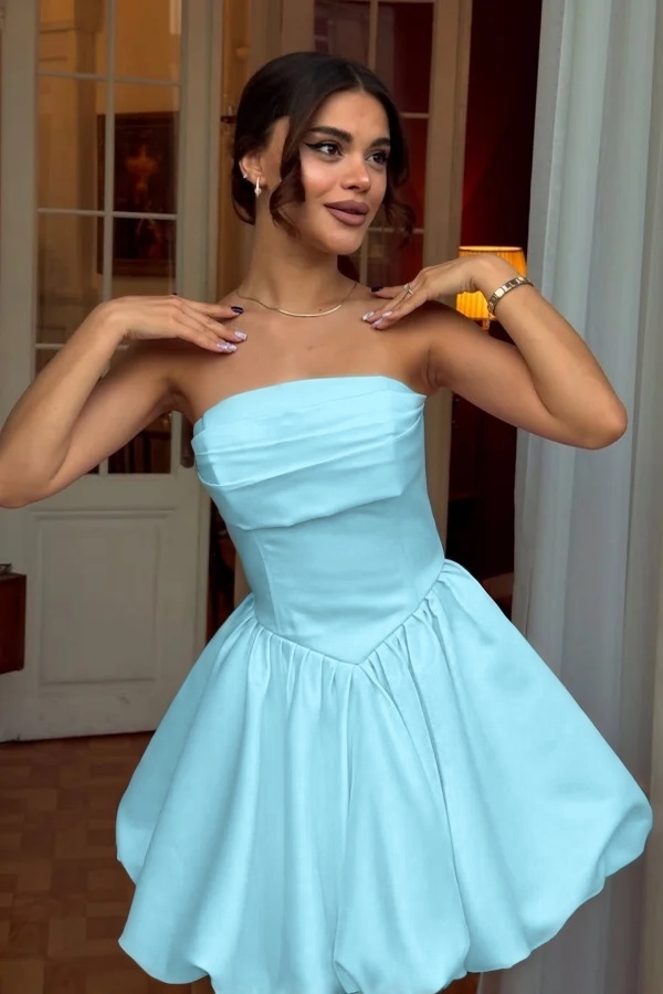 Chic Strapless Sleeveless Short A Line Prom Dress With Pleated