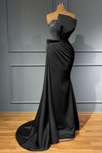 Pink Sleeveless Mermaid Spaghetti Strap Ruffles Prom Dress With Beadings