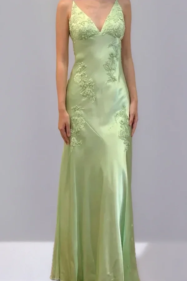 Spaghetti Strap V Neck Sleeveless Long Prom Dress With Appliques