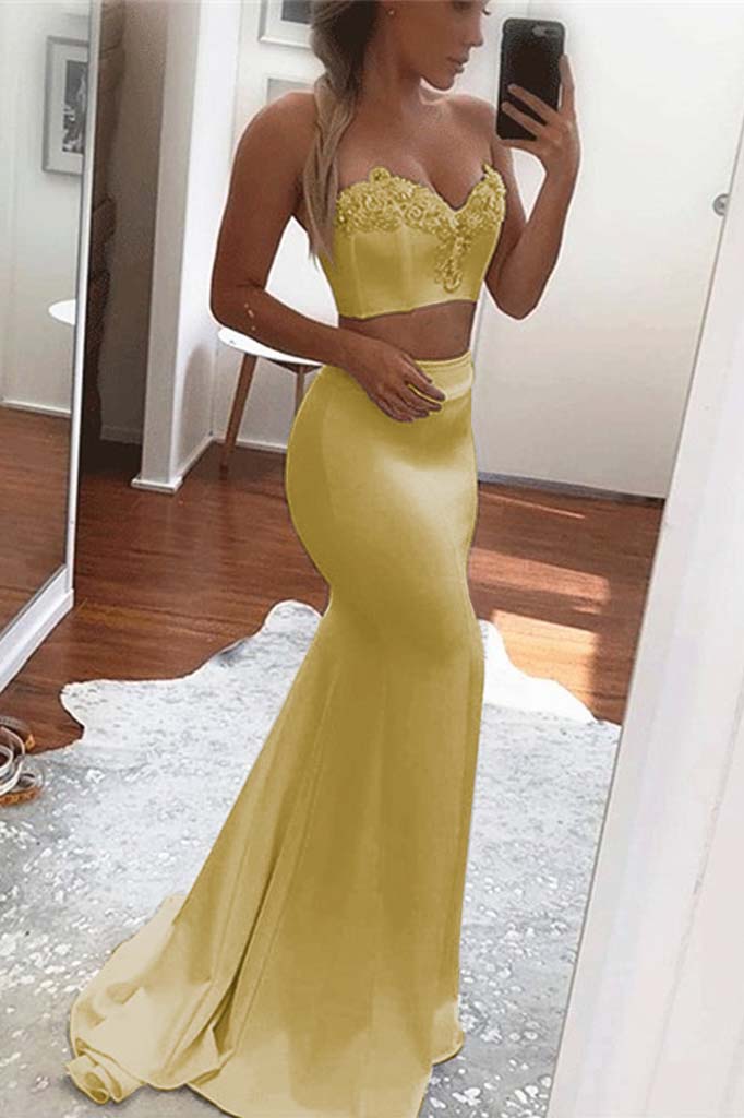 Two Pieces White Sweetheart Sleeveless Long Mermaid Prom Dress With Appliques