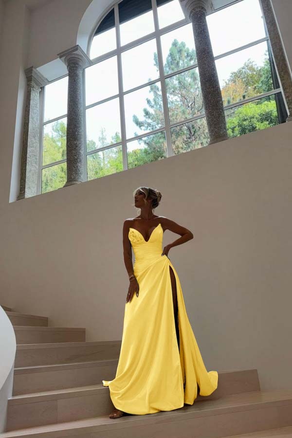 Strapless Sleeveless Long Mermaid Prom Dress With Split Pleated