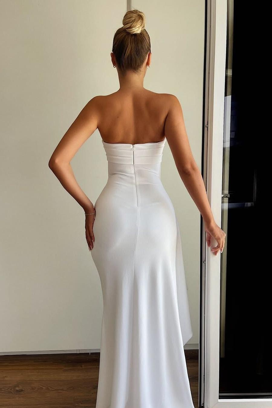 Chic Sleeveless Strapless Long Pleated Prom Dress With High Split