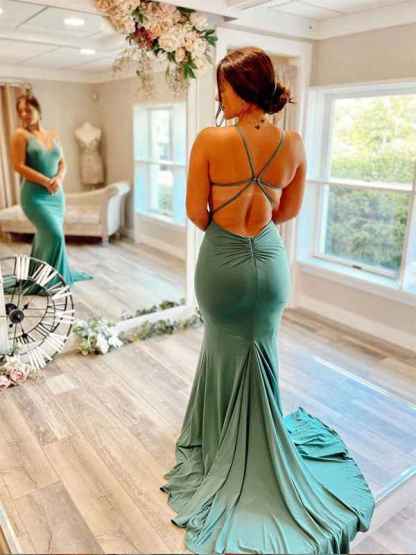 Green Mermaid Spaghetti Straps V-Neck Satin Long Prom Dress