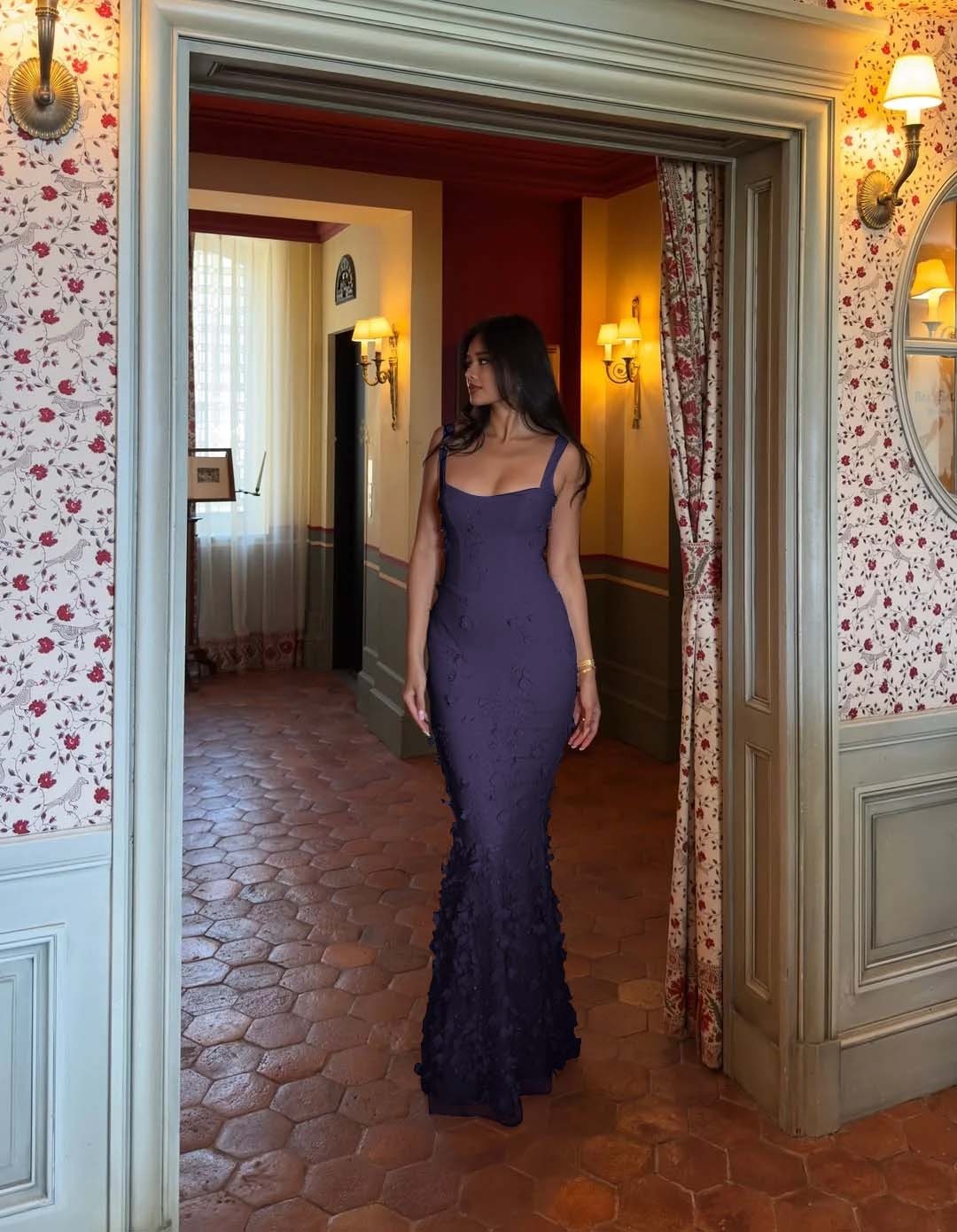 Straps Sleeveless Long Mermaid Prom Dress With Appliques Pleated