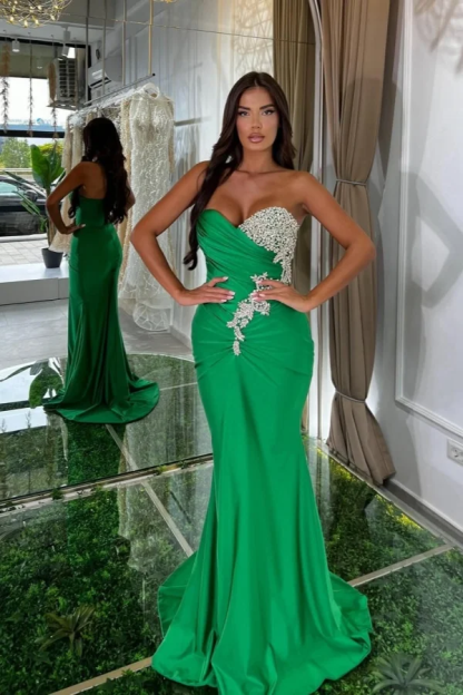 Strapless Sleeveless Long Mermaid Prom Dress With Pleated Beading