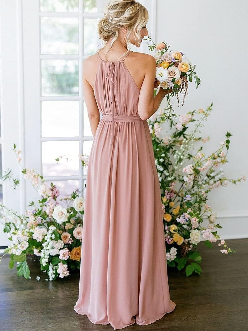 Floor-Length Princess Halter Spaghetti Strap Bridesmaid Dresses with Pockets