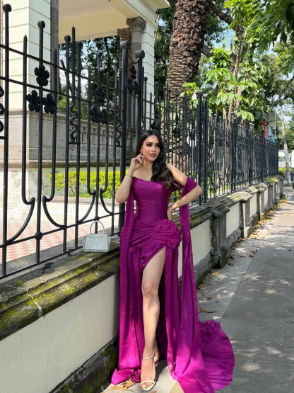 Strapless Sleeveless Long Mermaid Prom Dress With Split Pleated