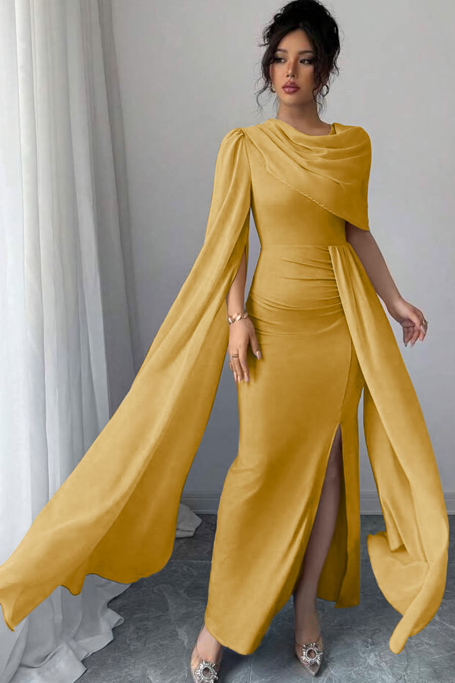 Sleeveless Jewel Neck Long Mermaid Prom Dress With Split Pleated