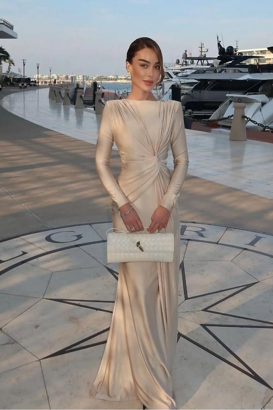 Chic Jewel Long Sleeves Mermaid Long Prom Dress With Pleated