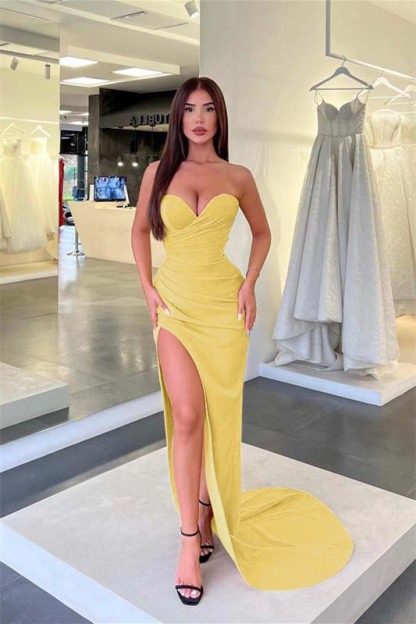 Sweetheart Sleeveless Split Mermaid Prom Dress With Pleated